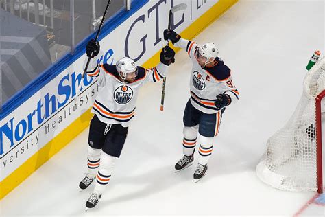 oilers games tonight live streaming
